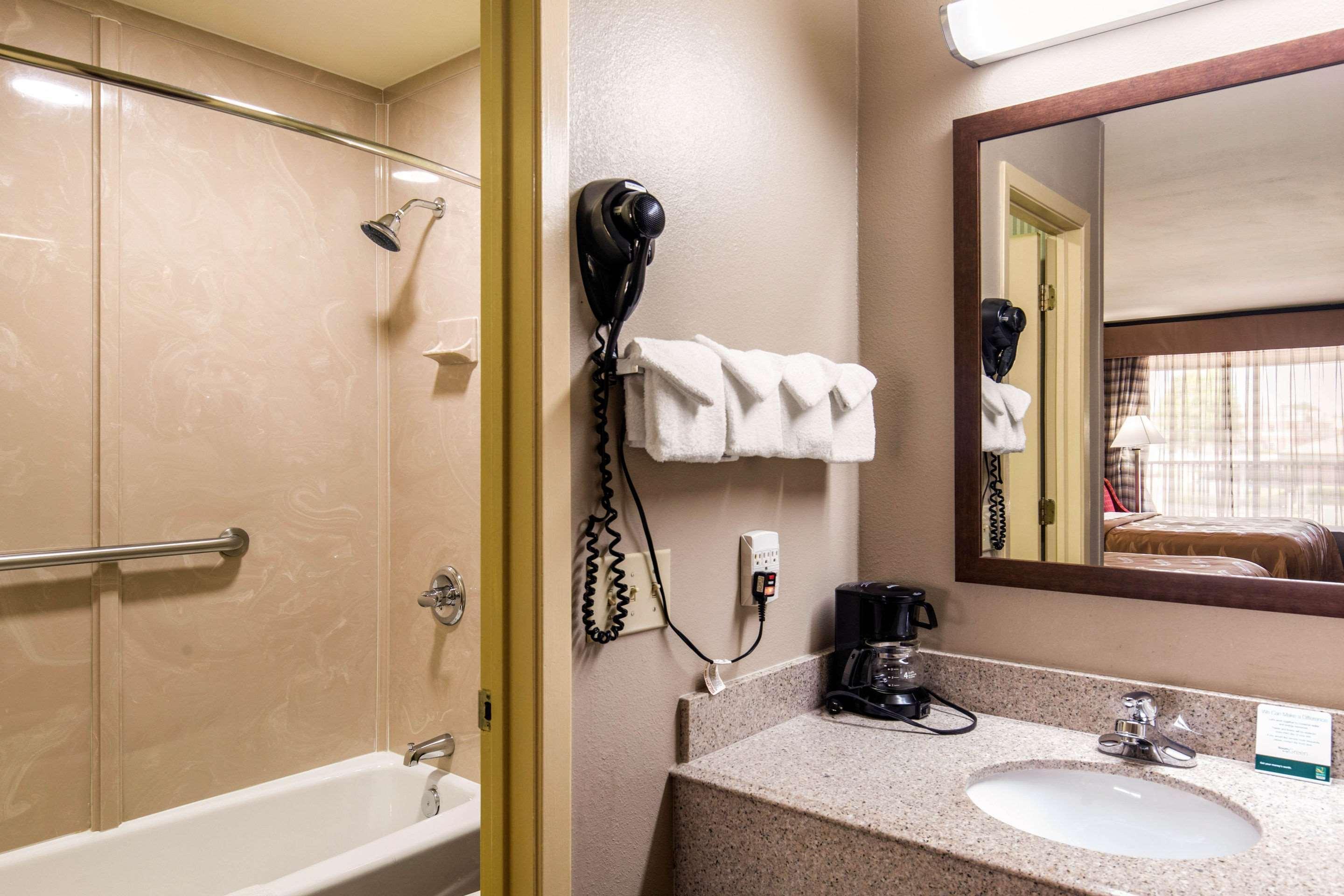 Quality Inn Paris Texas Екстер'єр фото